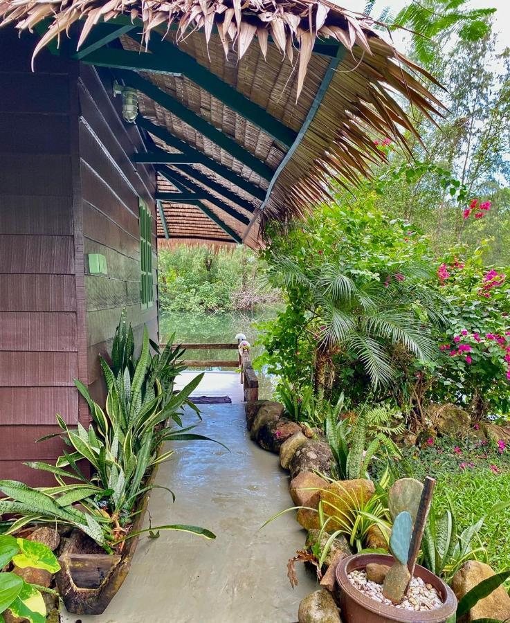 Maddekehaoo Eco Mansion Bed & Breakfast Koh Chang Exterior foto
